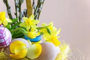 easter-1276894_960_720-1-768x512