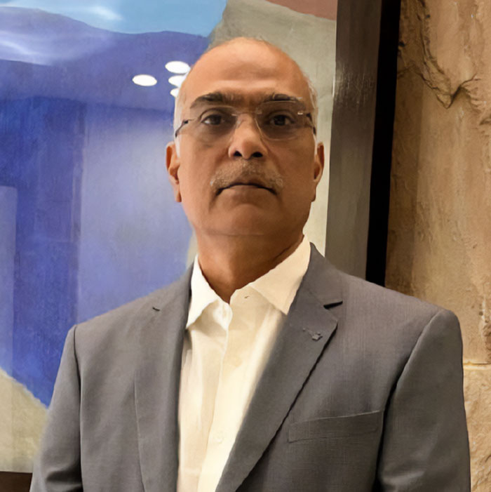 Pramul-Saxena